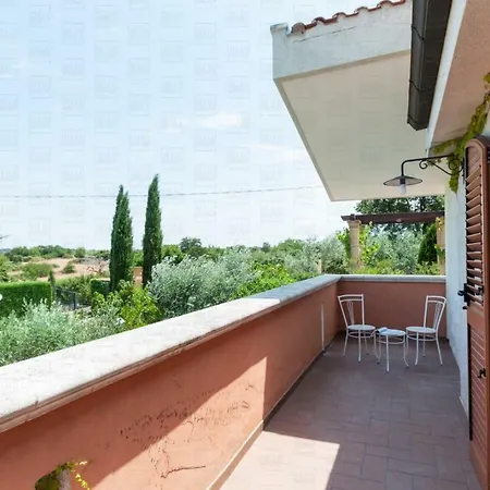 Helloapulia - Flora Noci