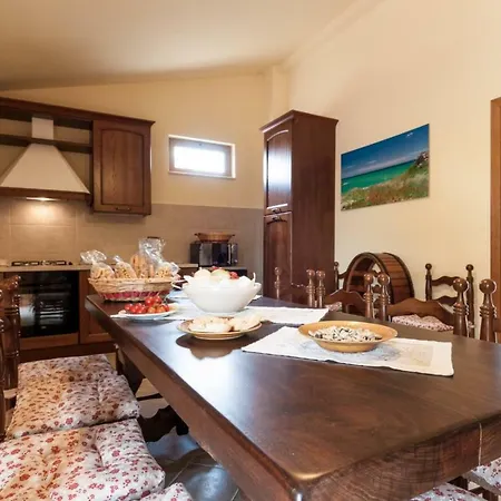 Apartament Helloapulia - Flora Noci