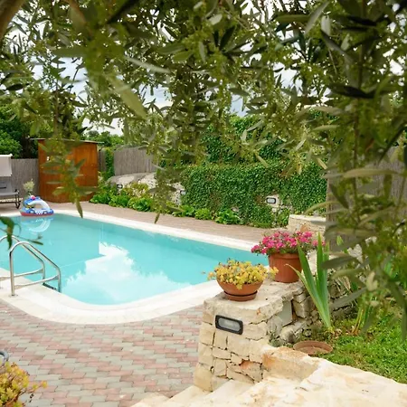 Apartament Helloapulia - Flora *