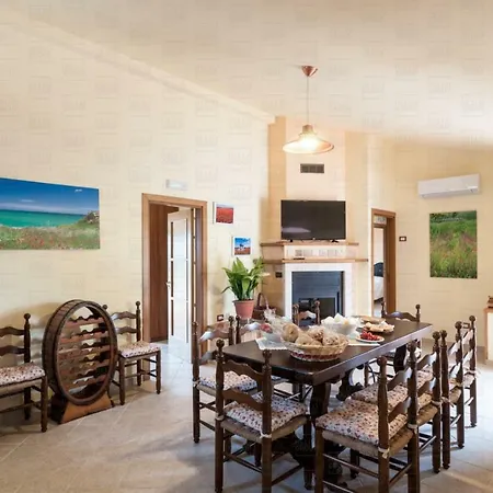 アパート Helloapulia - Flora *