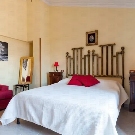 Helloapulia - Flora アパート *